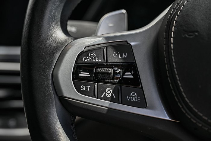 2022 BMW X7 M50i