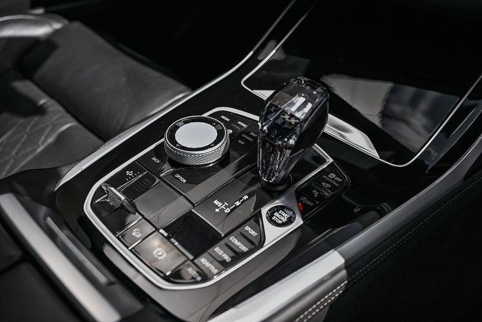 2022 BMW X7 M50i