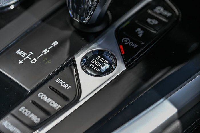 2022 BMW X7 M50i