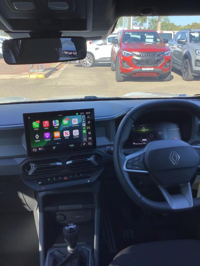 2025 Renault Duster Evolution