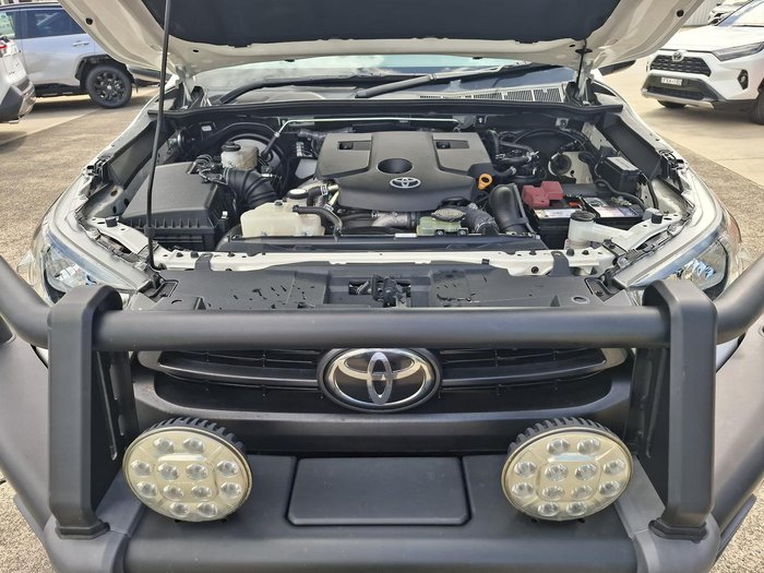 2021 Toyota Hilux SR