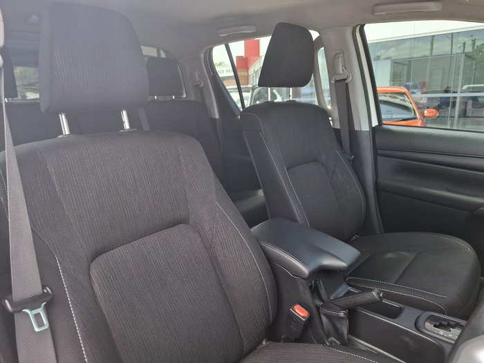 2021 Toyota Hilux SR