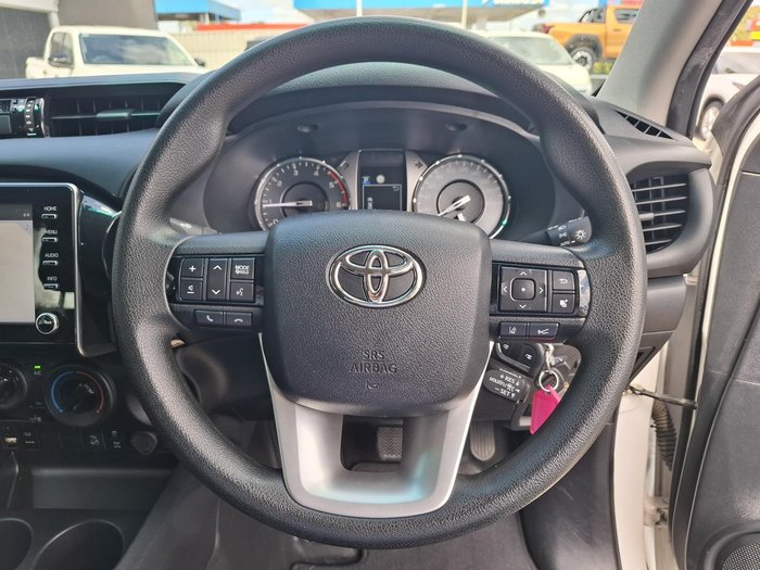 2021 Toyota Hilux SR