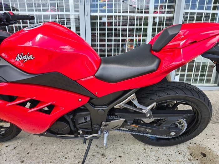 2016 Kawasaki NINJA 300 Red