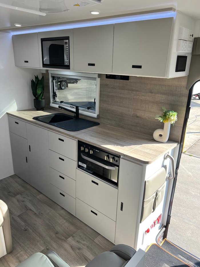 2026 Design RV 200M Crx 20'