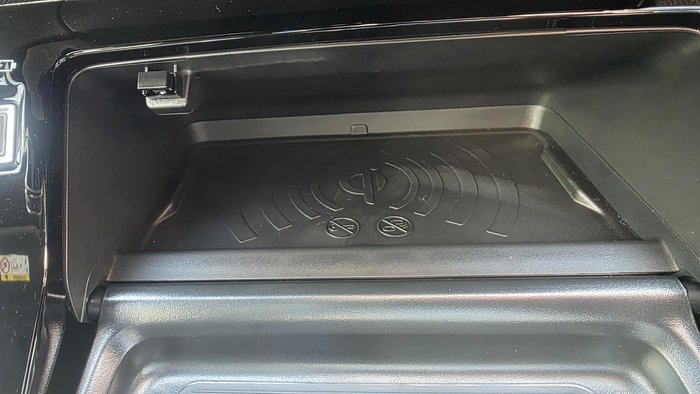 2025 Peugeot 2008 GT Hybrid