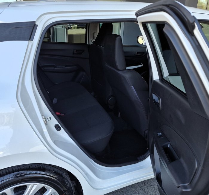 2022 Suzuki Swift GL Plus