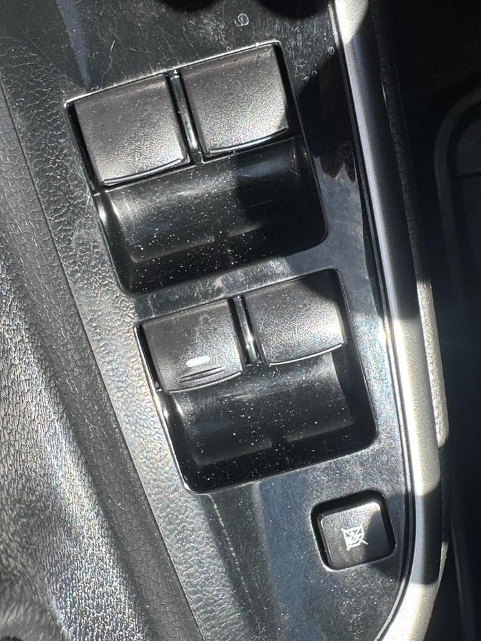 2021 Mitsubishi Triton GLS MR MY22 4X4 Dual Range White