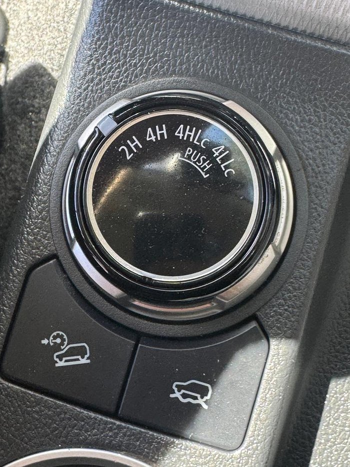 2021 Mitsubishi Triton GLS MR MY22 4X4 Dual Range White