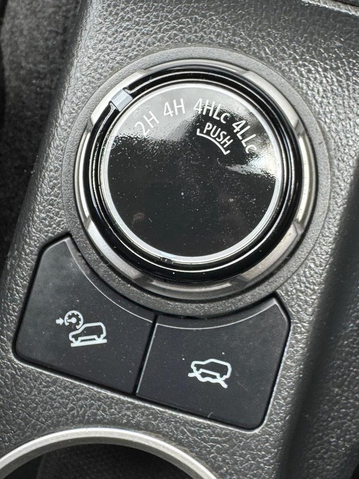 2021 Mitsubishi Triton GLS MR MY22 4X4 Dual Range White