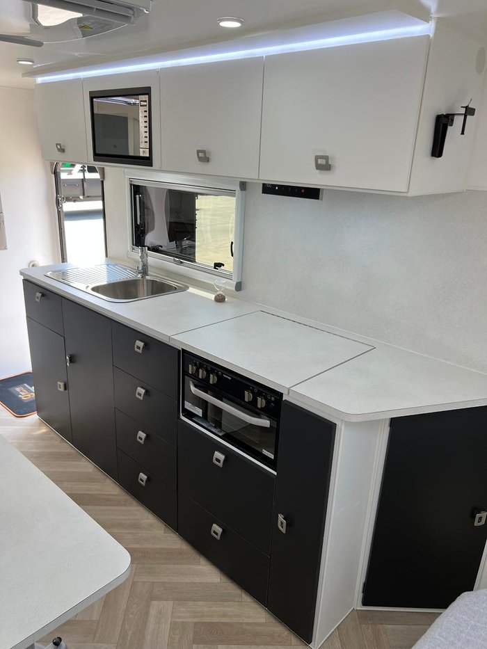 2026 Design RV 216R Forerunner 21.6'