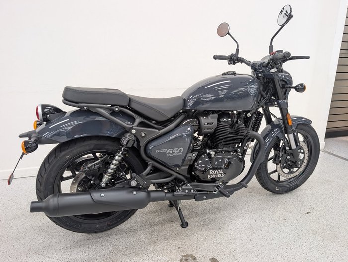 2026 Royal Enfield 2026 Royal Enfield 650CC SHOTGUN 650 Road Sheet Metal Grey