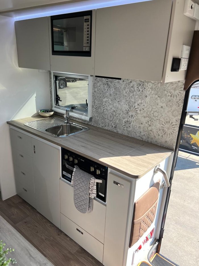 2026 Design RV F206m Odyssey Bunks 20.6'