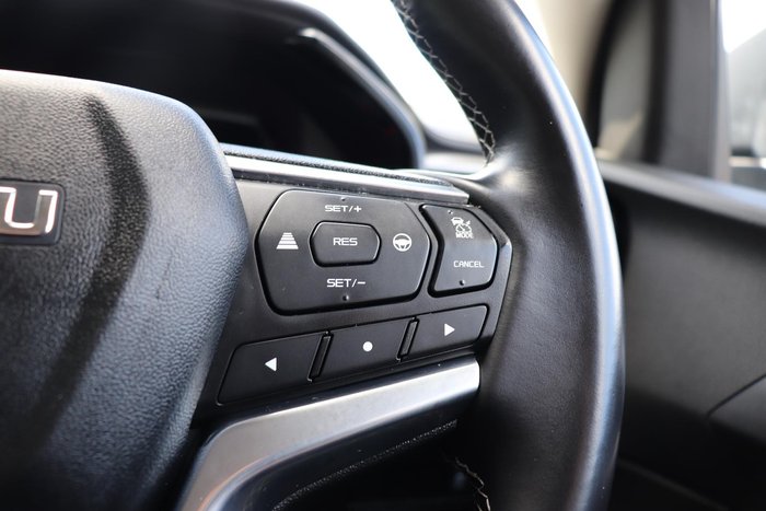 2021 Isuzu D-MAX LS-U