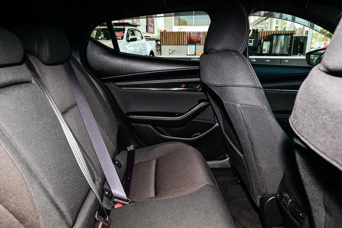 2020 Mazda 3 G20 Evolve