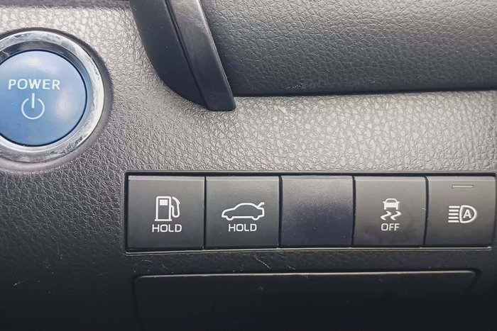 2020 Toyota Camry Ascent