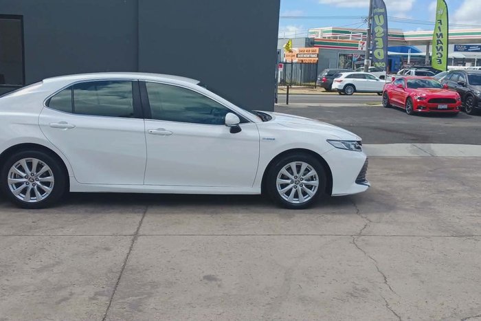 2020 Toyota Camry Ascent