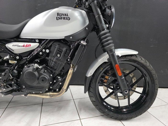 2025 Royal Enfield 2025 Royal Enfield 450CC GUERILLA 450 Road Silver