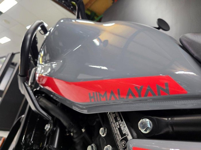 2025 Royal Enfield 2025 Royal Enfield 450CC HIMALAYAN 450 Road Silver