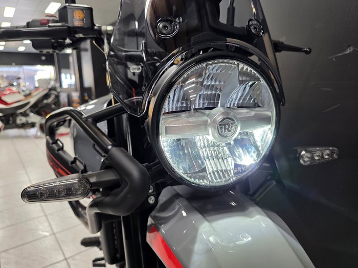 2025 Royal Enfield 2025 Royal Enfield 450CC HIMALAYAN 450 Road Silver