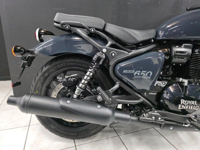 2025 Royal Enfield SHOTGUN 650 Grey