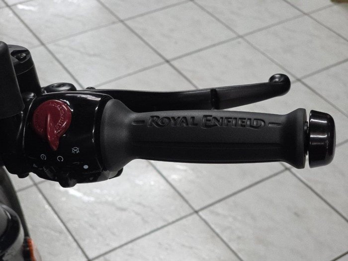 2025 Royal Enfield SHOTGUN 650 Grey