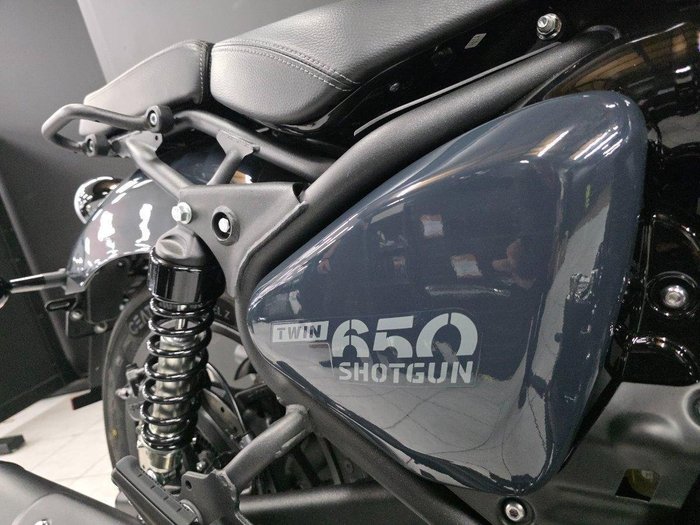 2025 Royal Enfield SHOTGUN 650 Grey