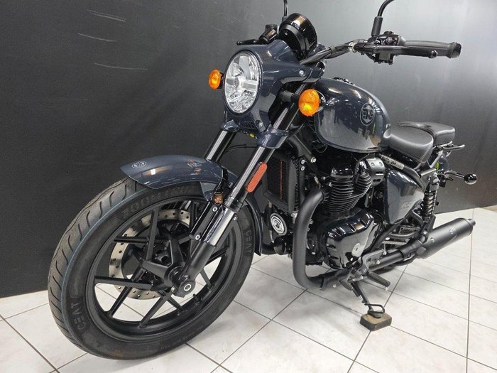 2025 Royal Enfield SHOTGUN 650 Grey