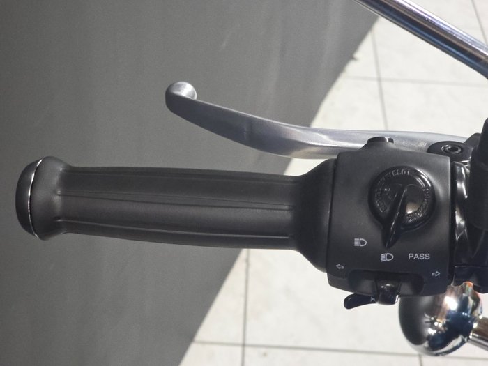 2025 Royal Enfield CLASSIC 350 HERITAGE Blue