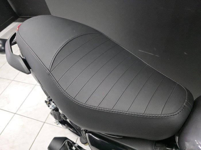 2025 Royal Enfield HUNTER 350 Grey