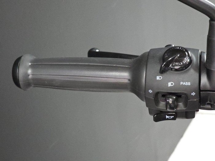 2025 Royal Enfield HUNTER 350 Grey