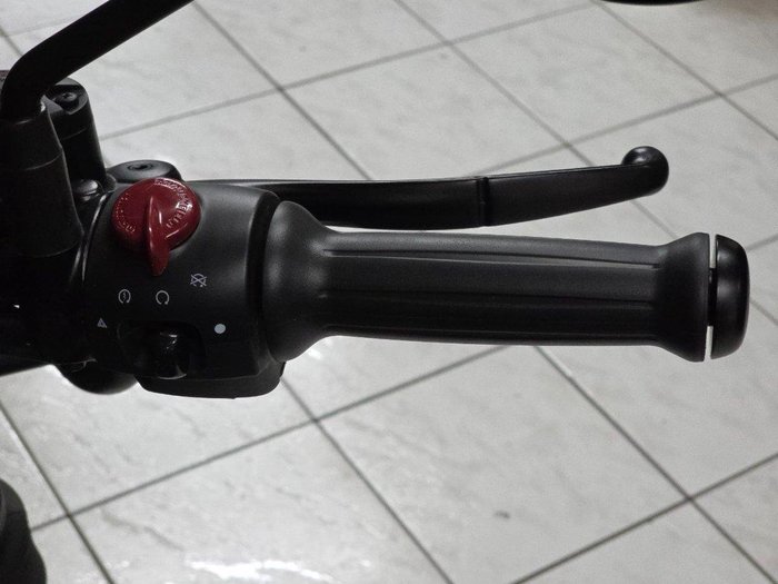 2025 Royal Enfield HUNTER 350 Grey