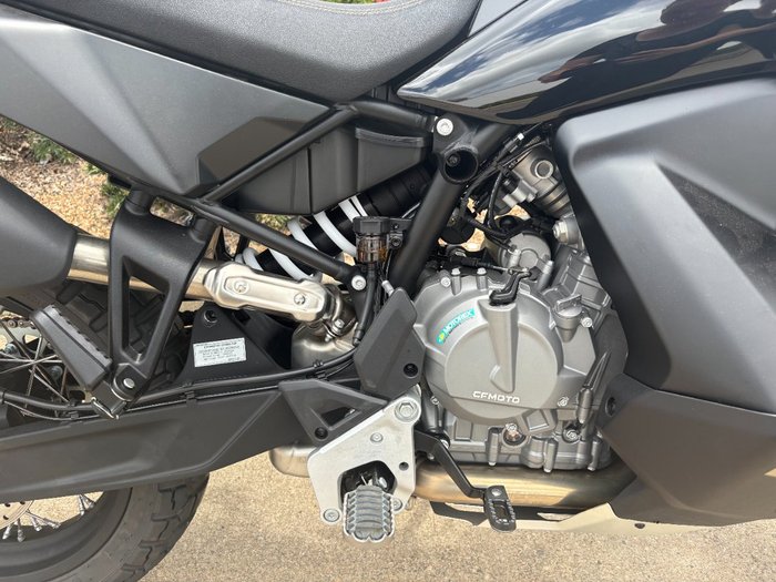 2025 CFMOTO MT-X Black