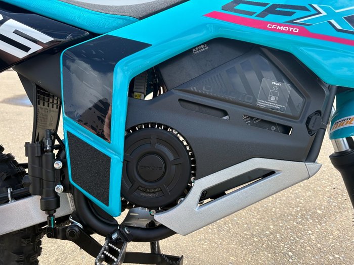 2025 CFMOTO CX-5E Blue
