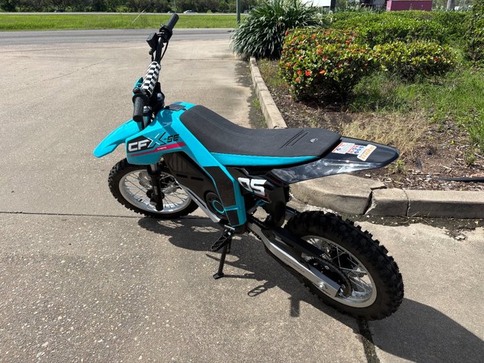 2025 CFMOTO CX-5E Blue