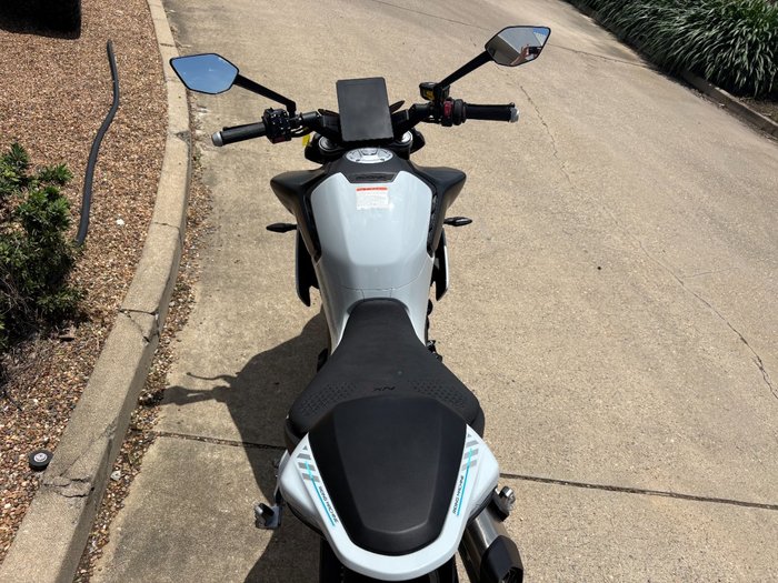 2025 CFMOTO NK ADVANCE AEROLITE G