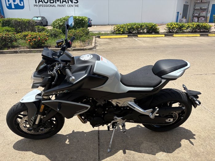 2025 CFMOTO NK ADVANCE AEROLITE G