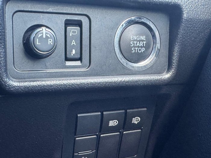 2023 Toyota Landcruiser Prado GXL