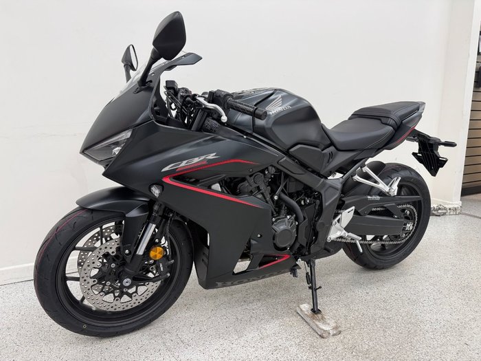 2025 Honda CBR650R Black
