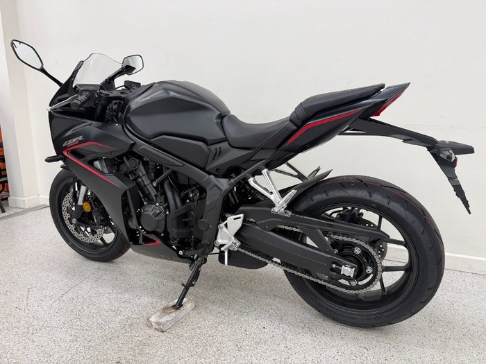 2025 Honda CBR650R Black