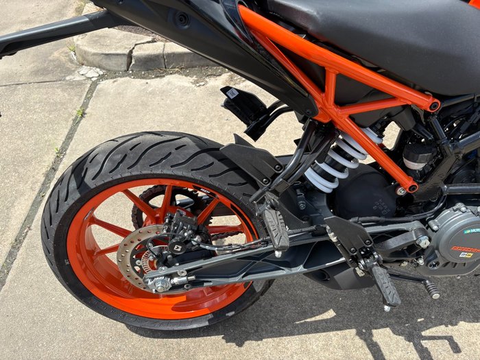 2025 Ktm 200 DUKE (ABS) Orange