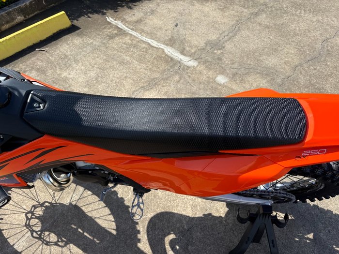 2025 Ktm 250 SX Orange