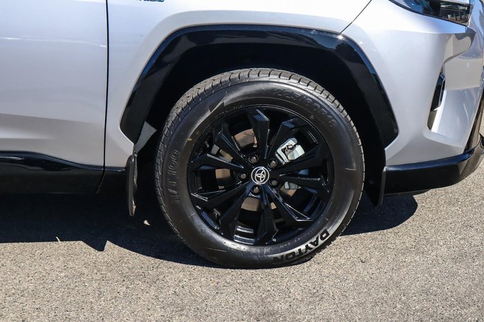 2024 Toyota RAV4 XSE