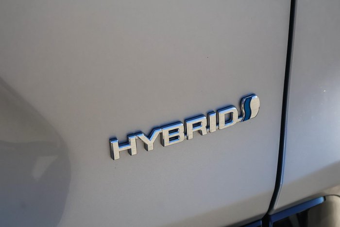 2024 Toyota RAV4 XSE