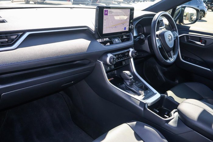 2024 Toyota RAV4 XSE