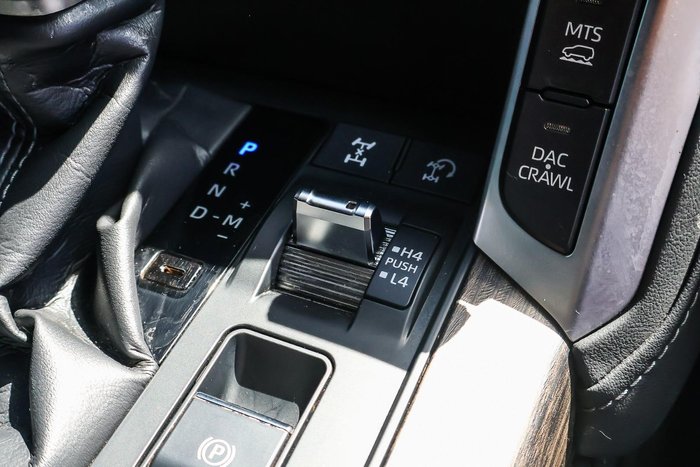 2024 Toyota Landcruiser VX