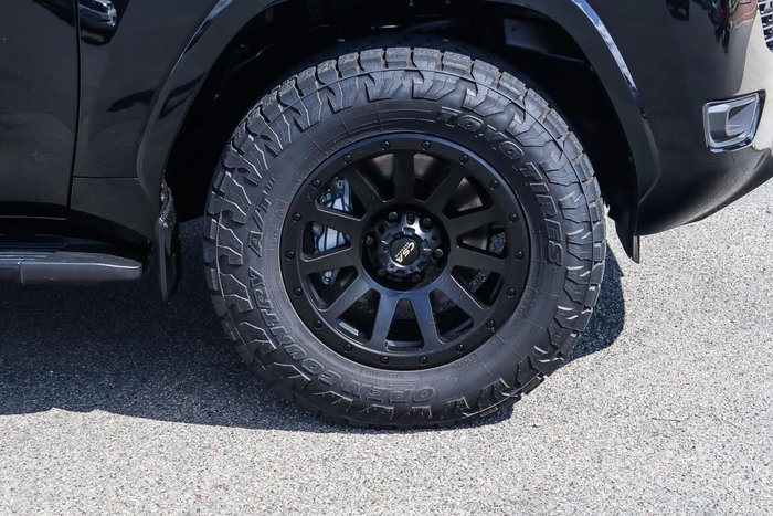 2024 Toyota Landcruiser VX