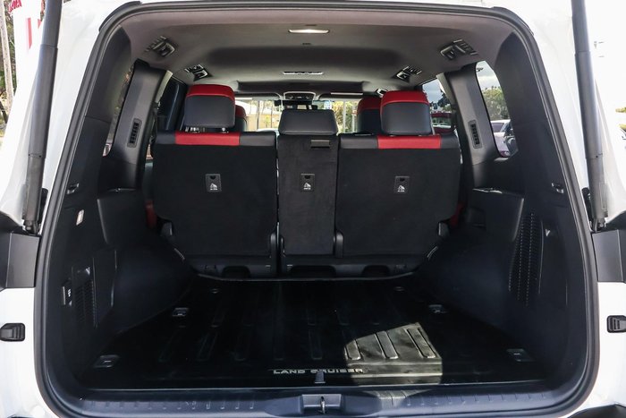 2024 Toyota Landcruiser GR Sport