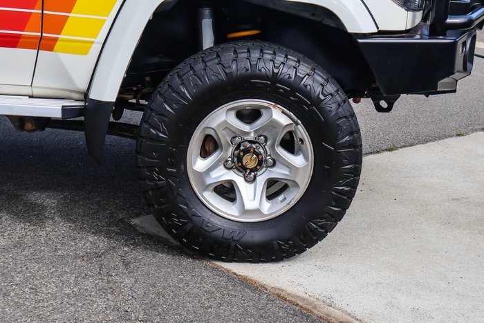 2010 Toyota Landcruiser GXL