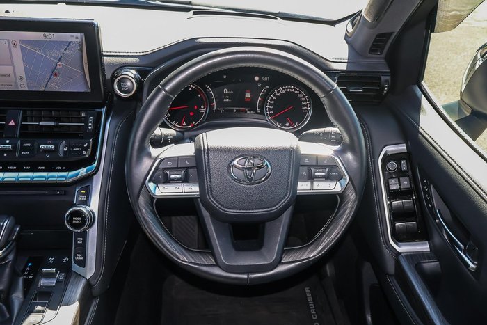 2024 Toyota Landcruiser Sahara ZX